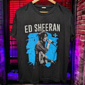 Ed Sheeran 2018 North American Tour T-Shirt, Small